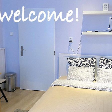 Cute Apartment In The Historic Center Прага Экстерьер фото