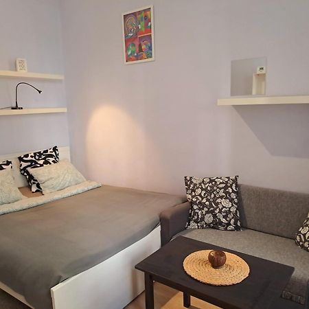 Cute Apartment In The Historic Center Прага Экстерьер фото